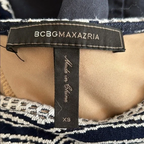 BCBGMaxAzria Melysa crochet Bodycon Dress size XS - Picture 7 of 8